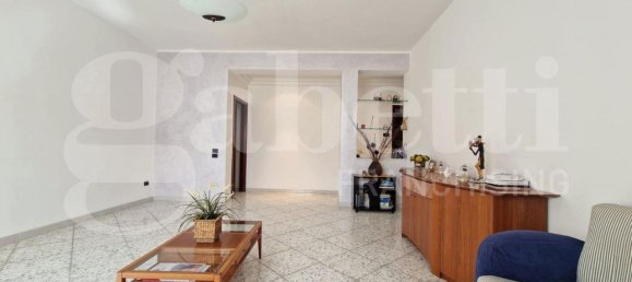 5-salle Appartement à Lecce, Italy No. 41982 19