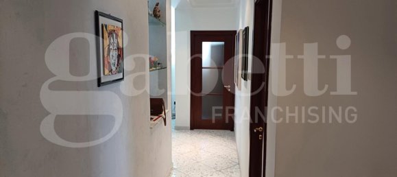 5-salle Appartement à Lecce, Italy No. 41982 21