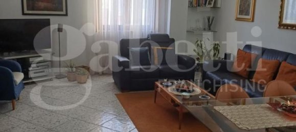 5-salle Appartement à Lecce, Italy No. 41982 23