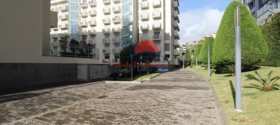 Квартира с 3 спальнями в Фуншал, Португалия № 100921 7