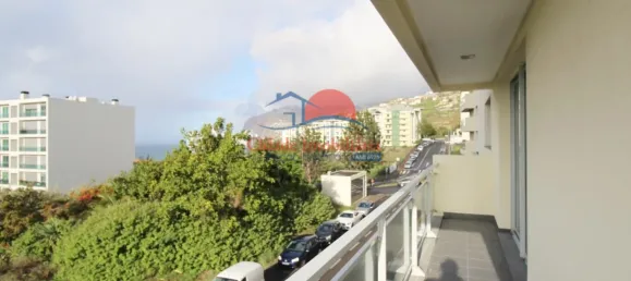 Квартира с 3 спальнями в Фуншал, Португалия № 100921 24