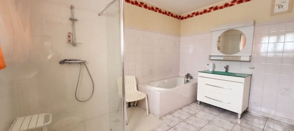 Casa de 3 dormitorios en Villers-le-Chateau, France No. 73630 9