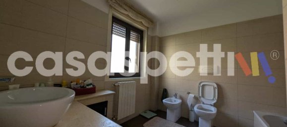Apartamento de 3 habitaciónes en Reggio Calabria, Italy No. 355753 8