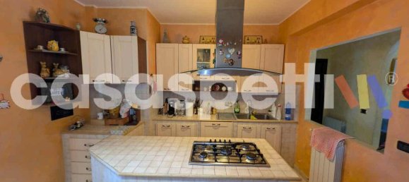Apartamento de 3 habitaciónes en Reggio Calabria, Italy No. 355753 6