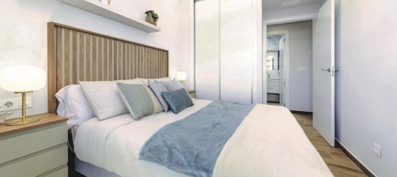 2 bedrooms Penthouse in Los Arenales Del Sol, Spain No. 6794 7