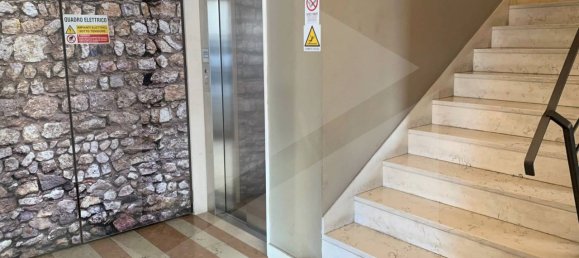 Studio in Vicenza, Italy No. 18546 4