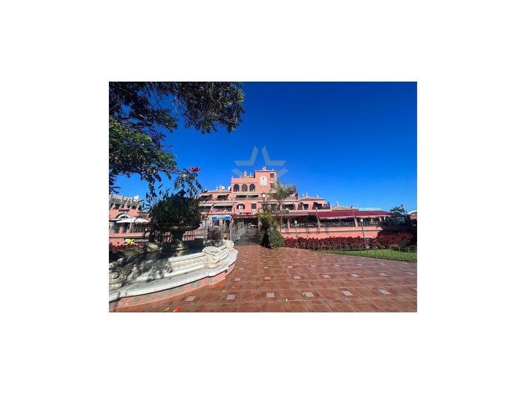 90m² Office in Puerto de la Cruz, Spain No. 79949