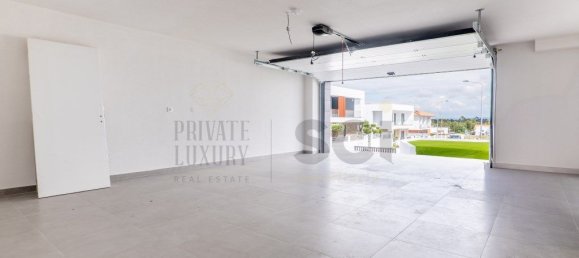 4 bedrooms House in Corroios, Portugal No. 100686 32