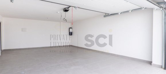 4 bedrooms House in Corroios, Portugal No. 100686 33