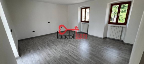 2 chambres Appartement à Saltrio, Italy No. 90804 9