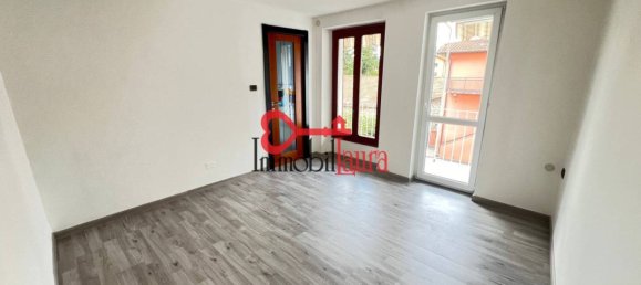 2 chambres Appartement à Saltrio, Italy No. 90804 5