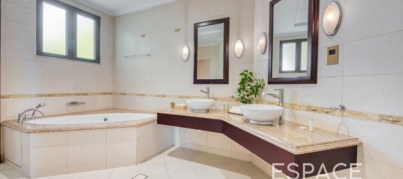 5 Schlafzimmer Villa in Palm Jumeirah, UAE, Nr. 106045 8