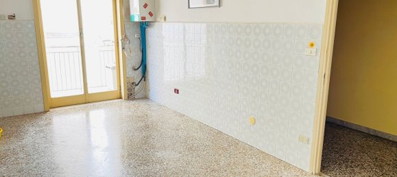 5 bedrooms Apartment in Mola di Bari, Italy No. 331339 8