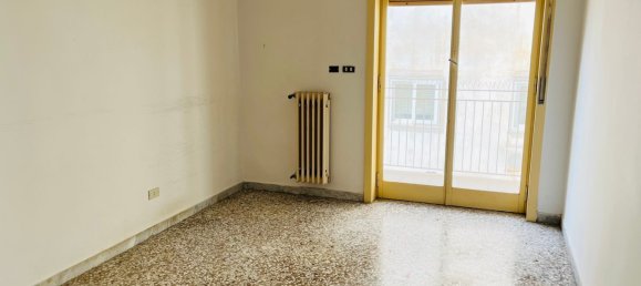 5 bedrooms Apartment in Mola di Bari, Italy No. 331339 16