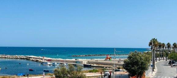 5 bedrooms Apartment in Mola di Bari, Italy No. 331339 4