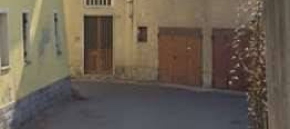 4 bedrooms Apartment in Volpiano, Italy No. 306122 3