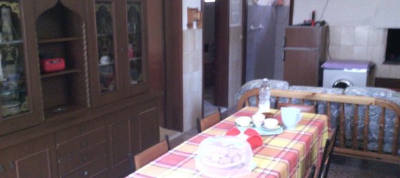 5 rooms House in Francavilla Fontana, Italy No. 251071 4