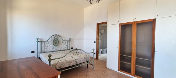 Дом с 5 комнатами в Пиццо, Италия № 269568 14