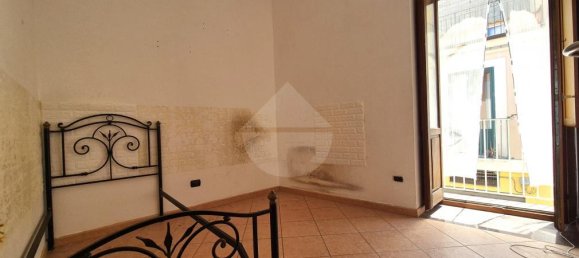 Дом с 5 комнатами в Пиццо, Италия № 269568 16