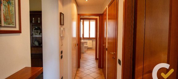 4-salle Villa à Daverio, Italy No. 232976 11