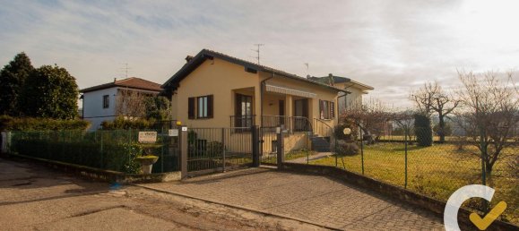 4-salle Villa à Daverio, Italy No. 232976 20