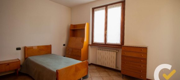 4-salle Villa à Daverio, Italy No. 232976 9