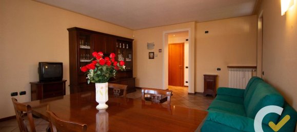 4-salle Villa à Daverio, Italy No. 232976 5