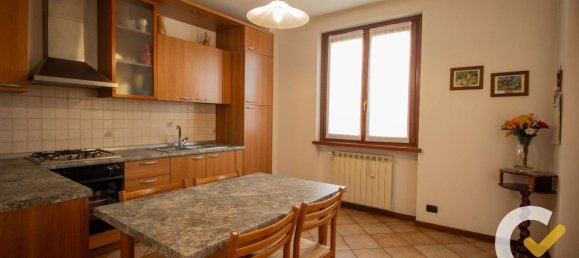 4-salle Villa à Daverio, Italy No. 232976 6