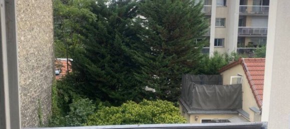 Studio à Vincennes, France No. 181119 3