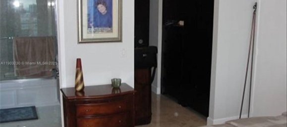 2 dormitorios propiedad comercial en venta en Miami, Miami-Dade, Florida, USA № 615874 24