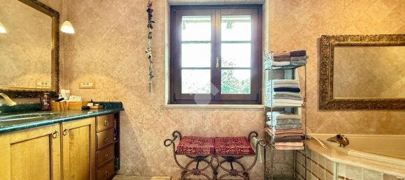 5 rooms Villa in Verona, Italy No. 60949 48