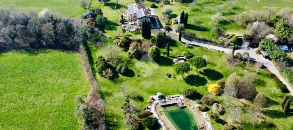 5 rooms Villa in Verona, Italy No. 60949 3