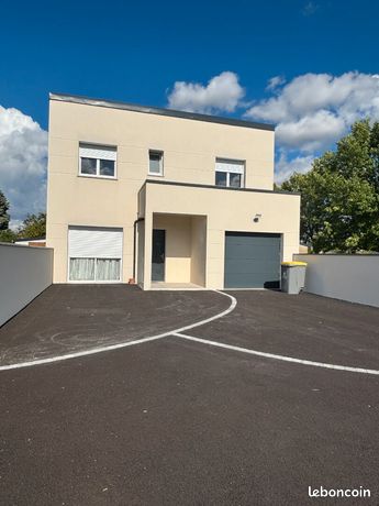 4 Schlafzimmer Haus in Chateauroux, France, Nr. 305728