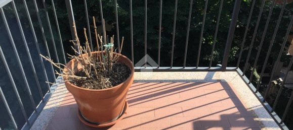 Apartamento de 3 habitaciónes en Parma, Italy No. 138698 8