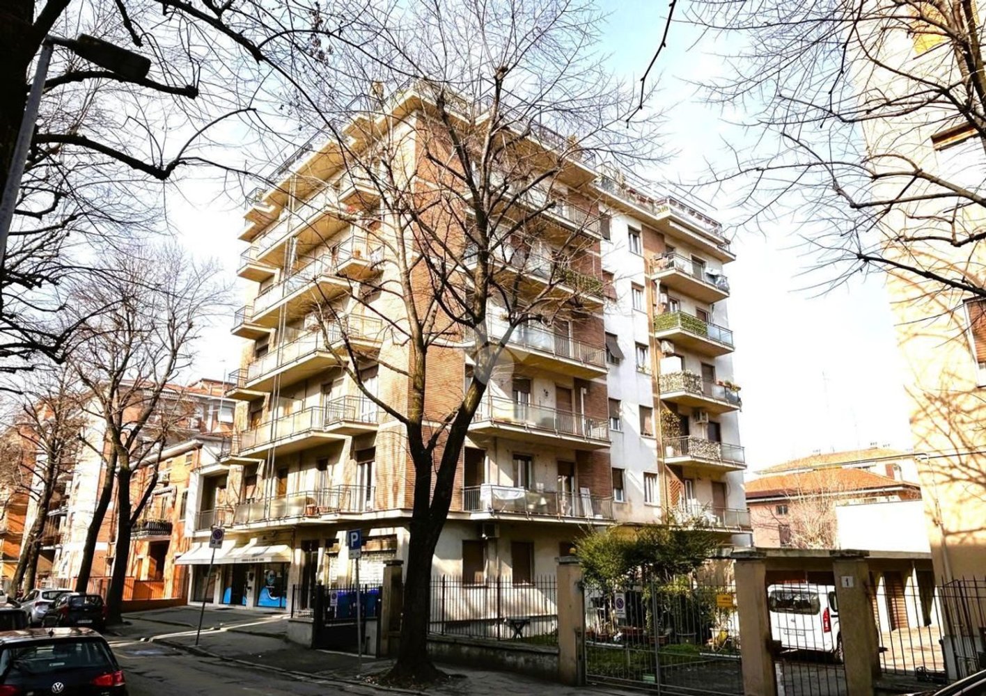 Apartamento de 3 habitaciónes en Parma, Italy No. 138698