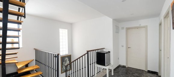 4 bedrooms House in Padul, Spain No. 137649 34