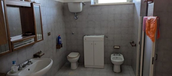 20-Zimmer Villa in Frontone, Italy, Nr. 229997 19