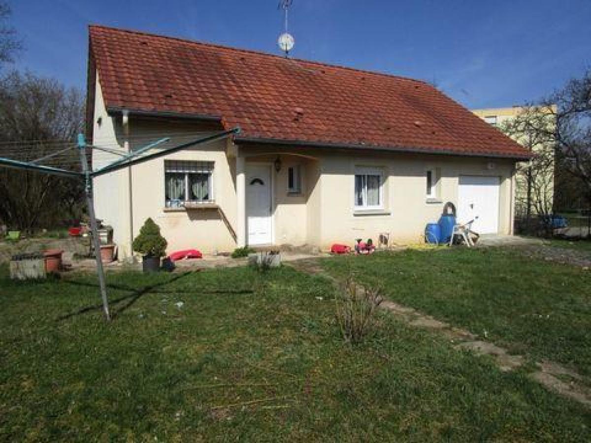 Casa T4 em Mirecourt, France N.º 12193