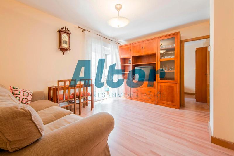 2 bedrooms Apartment in Madrid, Spain No. 142144