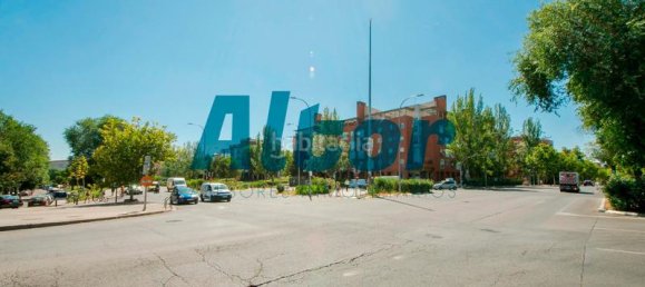 2 bedrooms Apartment in Madrid, Spain No. 142144 45