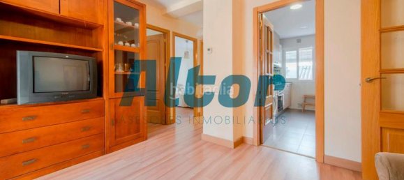 2 bedrooms Apartment in Madrid, Spain No. 142144 5