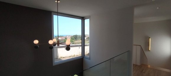 Дом с 5 спальнями в Сантандер, Испания № 154653 40