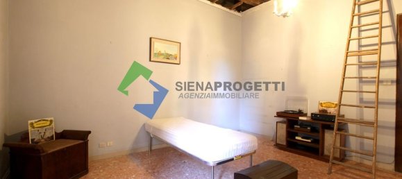 3 bedrooms Apartment in Siena, Italy No. 378316 12