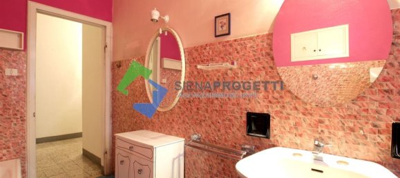3 bedrooms Apartment in Siena, Italy No. 378316 15
