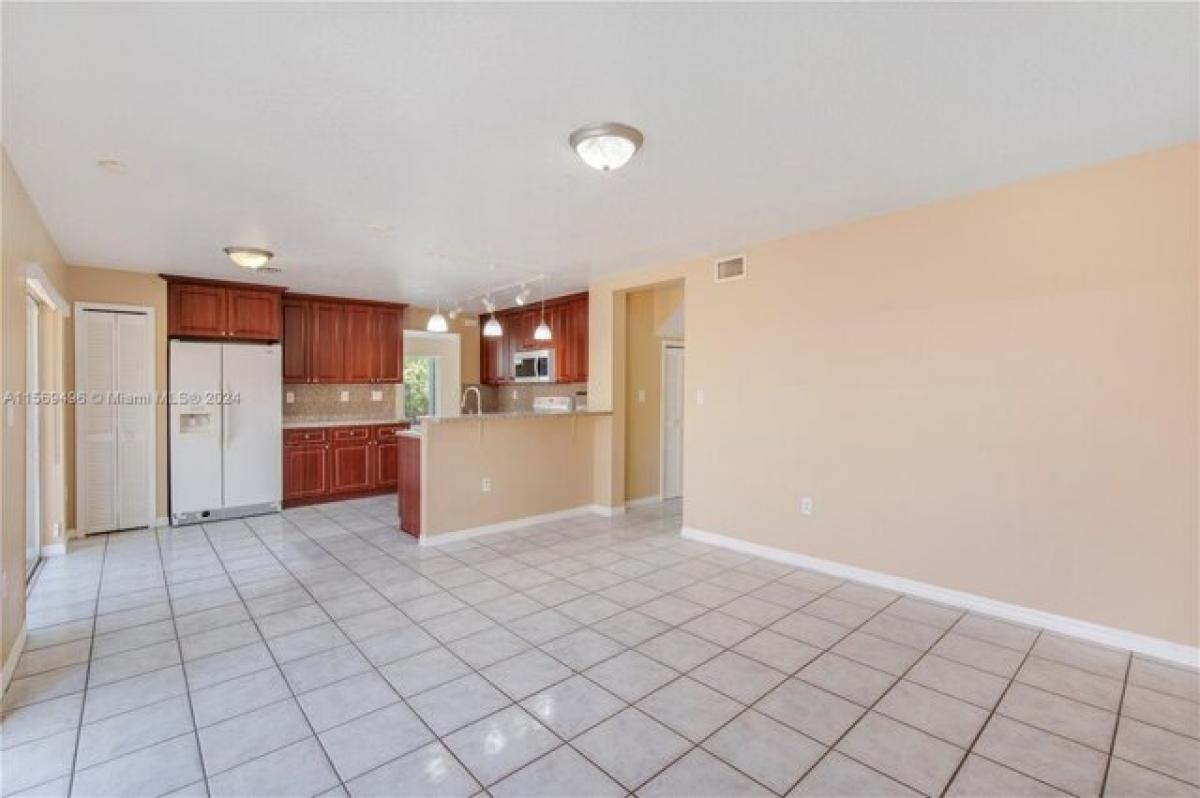 5 bedrooms House in Miami, USA No. 305551