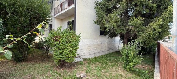 4 rooms Apartment in Chiari, Italy No. 273511 3