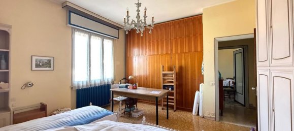 4 rooms Apartment in Chiari, Italy No. 273511 21