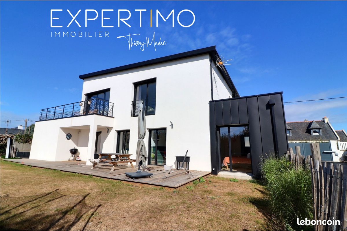 Casa de 4 dormitorios en Plougonvelin, France No. 326185