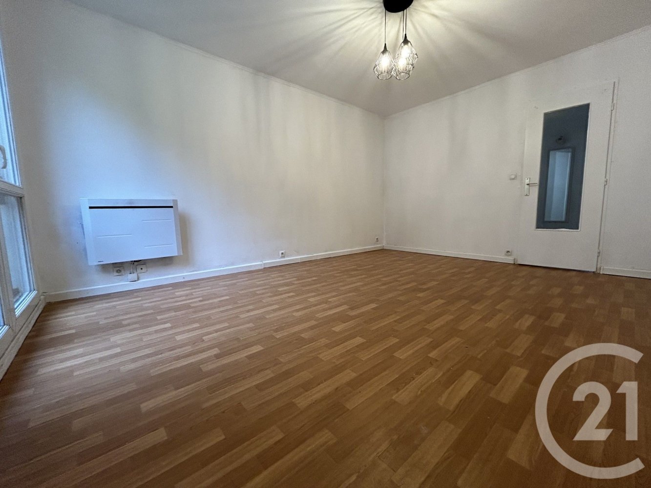 Apartamento de 1 dormitorio en Pont-Sainte-Maxence, France No. 42568
