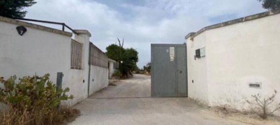 Casa de 3 dormitorios en Sava, Italy No. 318112 17